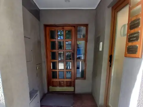 Suipacha 300, Piso 4