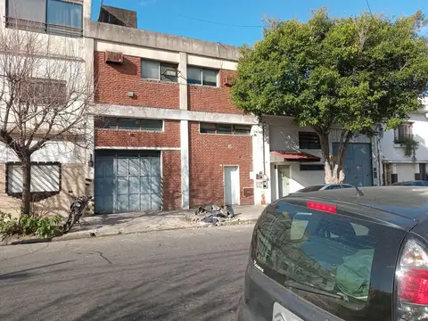 449 m2 en 2 plantas