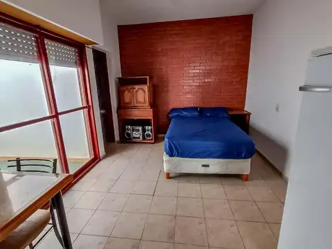 Casa 9 ambientes con 7 baños
