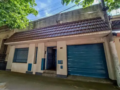 VENTA | PERMUTA - Complejo compuesto por ocho monoambientes al frente - Echesortu, Rosario.