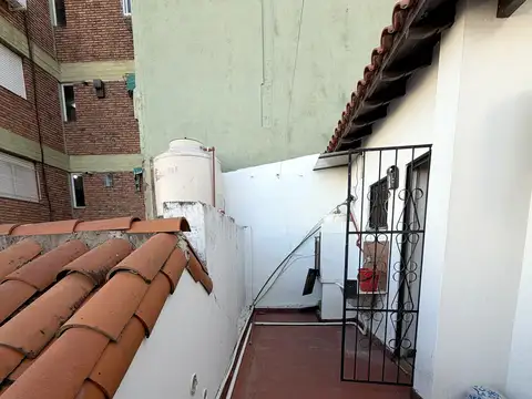 Depto Tipo Casa 5 ambientes con 3 baños