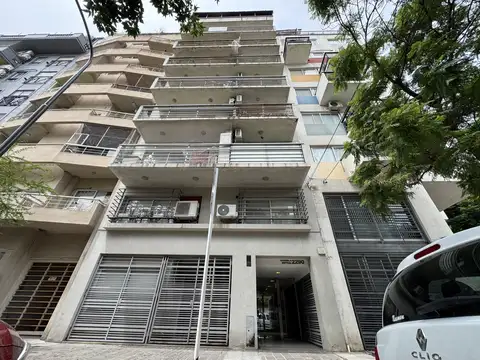 3 AMB PISO FRENTE BALCÓN CORRIDO   AMPLIO LIVING-  COC. INCORPORADA - LAVADERO INTEGRADO - VISTA PANORAM DORM. EN SUITE