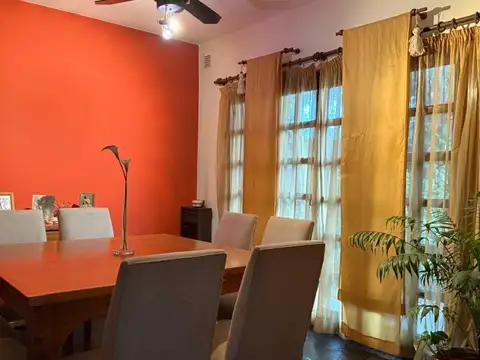 Casa en Venta en Campana, USD 280.000