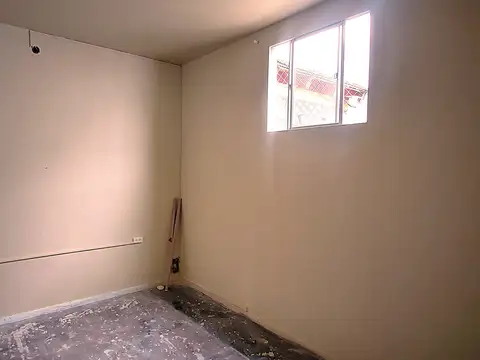 Depto Tipo Casa en Alquiler 50 años