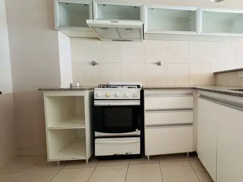 Departamento en Alquiler en La Plata, $ 600.000
