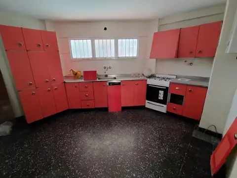 Departamento 4 ambientes con 1 baño