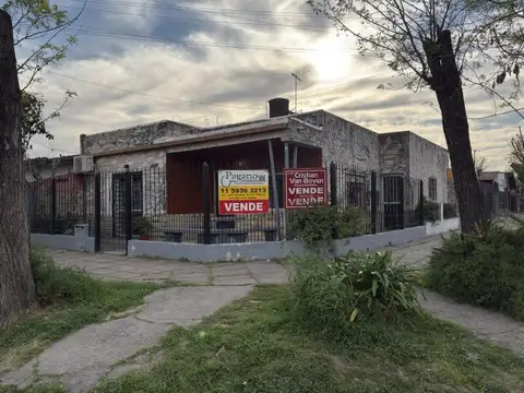 Alem 3601 , Piso 0