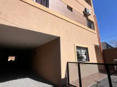 Melitón Legarreta y Cristóbal Colón