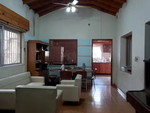 Casa en Venta en Villa Martelli, USD 240.000