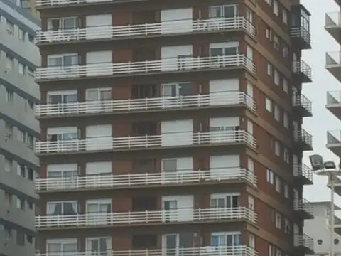 AV. J. B. Justo 1100