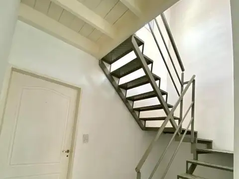 Departamento en Venta con 3 cocheras