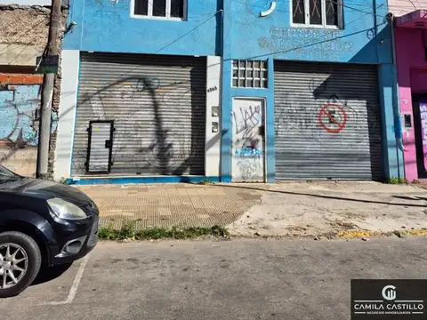 Galpón en alquiler de 215m2 ubicado en Caseros
