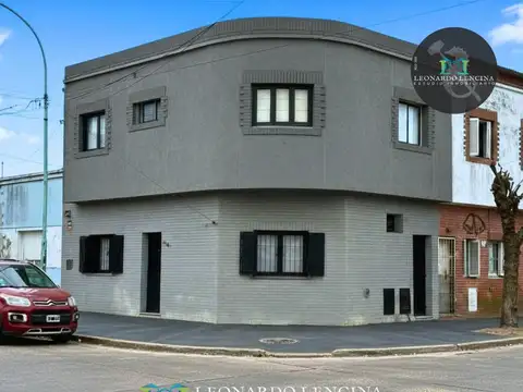 CASA EN PH DE 4 AMB - TIPO DÚPLEX - RECICLADO - DON BOSCO