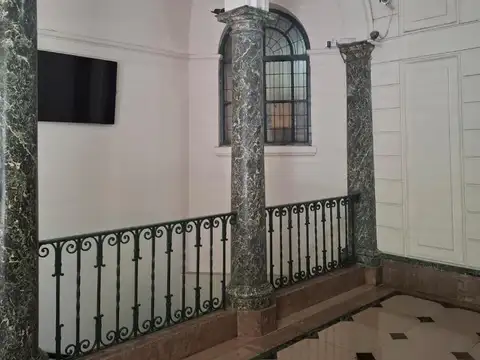 Roque Saenz Peña 943