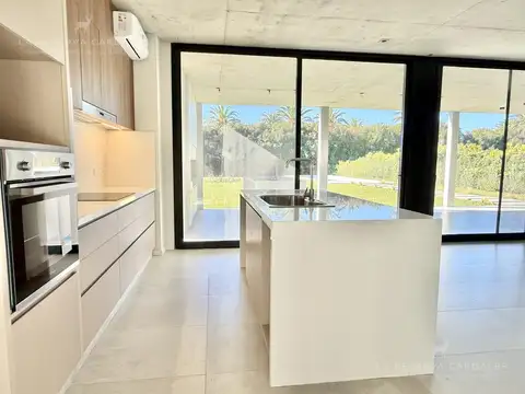 Casa en Venta al Oeste