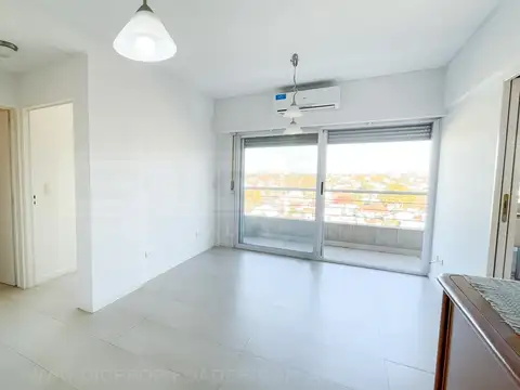 Av Maipu al 3100 entre Ramon Castro y Borges