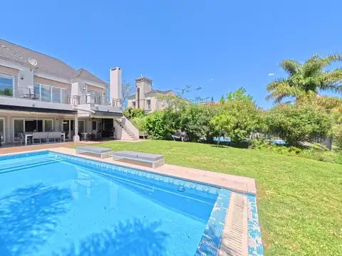 Casa en Venta Barrio San Isidro Labrador