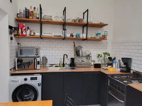 CASA DE 3 AMBIENTES EN VENTA EN LANUS CON TERRAZA