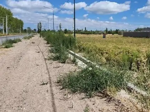 Terreno en Venta en General Fernandez Oro, USD 18.000