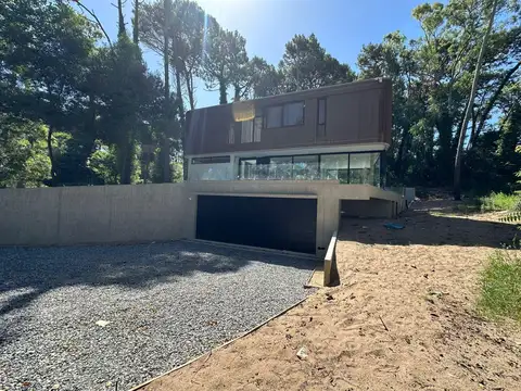 CEREZO  al 100, CARILO