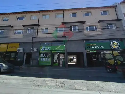 Departamento de dos ambientes en Elflein y Onelli, excelente ubicación