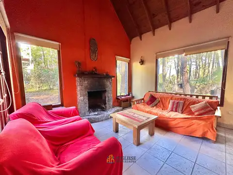 Casa en Venta en Mar De Las Pampas, USD 154.999