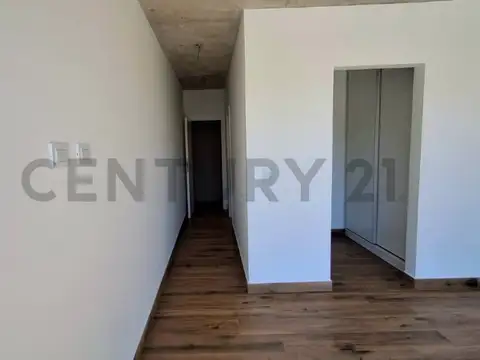 Rawson 1757 , Piso 8