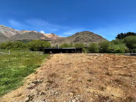 Terreno con quincho en Esquel