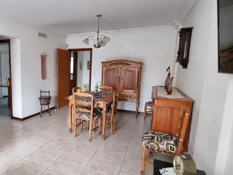 Casa en Venta en Monte Grande, USD 270.000