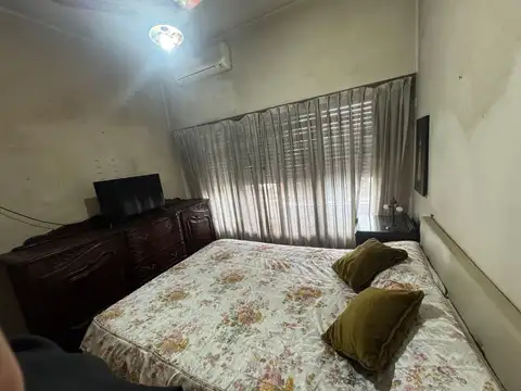 PH VENTA 4 AMBIENTES CASTELAR APTO CREDITO