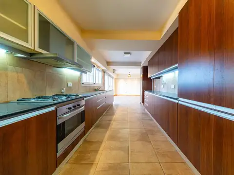 Departamento en Venta con 2 cocheras