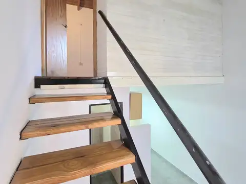 Casa 2 ambientes con 1 baño