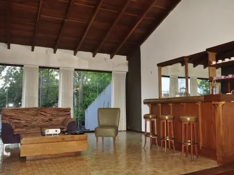 Casa en Venta en La Perla Sur, USD 280.000