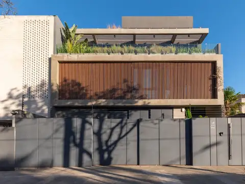 Casa en Alquiler con Vista Al Río
