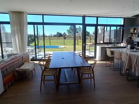Casa en Alquiler Temporal en Campo Chico, Countries y Barrios Cerrados en Escobar