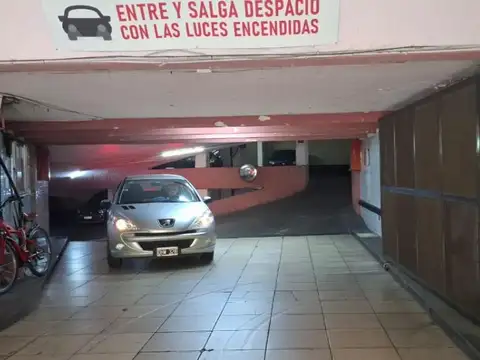 Cochera en venta - 21,75Mts2 - Balvanera