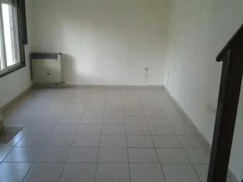 Casa en Alquiler 25 años