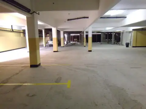 Cochera cubierta subterránea - Zona Centro - Villa Gesell