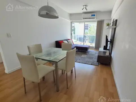 Fitz Roy al 2300 entre Paraguay y Charcas