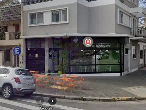 Av Combatientes de Malvinas  3600 , Piso 0