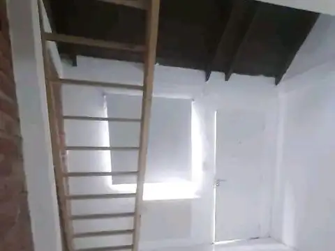 Depto Tipo Casa en Venta 5 años