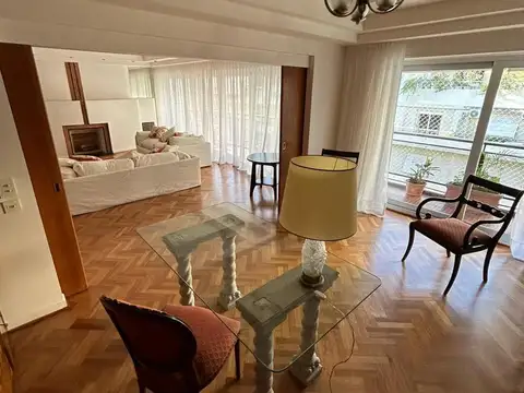 Departamento en Alquiler de 4 ambientes