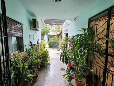 Venta Casa 4 amb c/Cochera, Parque y Parrilla