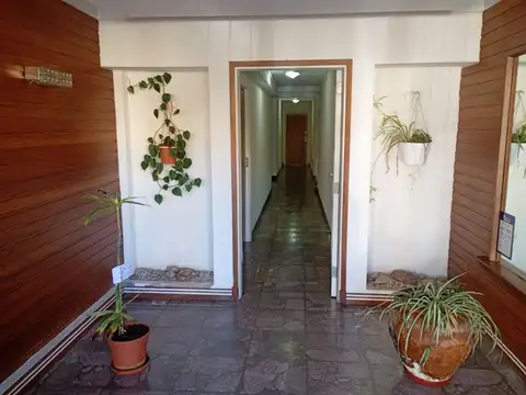 VENTA DPTO 3 AMB MIRAMAR ( PERMUTA EN CABA)