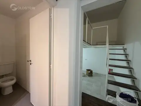 Depto Tipo Casa en Venta 70 años