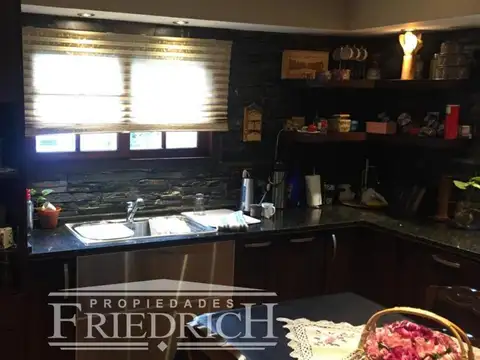 Casa en Alquiler de 3 dormitorios