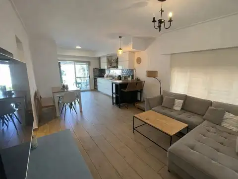 Venta Casa Reciclada Pileta y Parrilla Boulogne