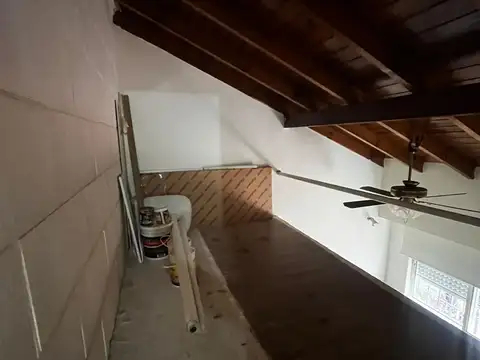 Depto Tipo Casa en Alquiler de 1 dormitorio