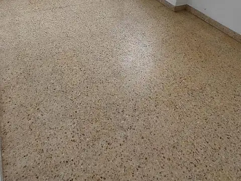 PH en venta - 2 Dormitorios 1 Baño - La Plata