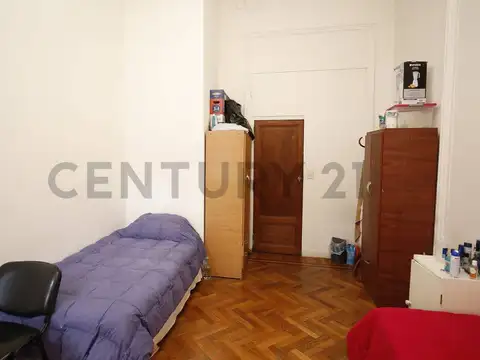 Avenida Rivadavia 7000